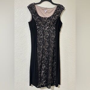 London Times Black and Cream Lace Women's Intimate